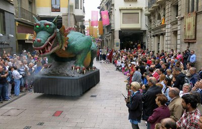 Lo Marraco, al seguici de les Festes de la Tardor, que ha sortit des de la plaça de la Paeria.