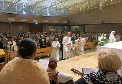 La Casa de Aragón de Lleida ha estat present en l'Eucaristia que ha seguit a la benedicció de les noves campanes de l'església del Pilar.