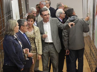 La mostra consta de 36 panells que contenen informació, plànols i propostes així com dues pantalles que projecten la documentació gràfica i escrita i….