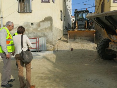 En el creuament amb el carrer Benvinguda es construeix un pas elevat a tota la cruïtlla amb l'objectiu de millorar la seguretat i l'accessibilitat de….