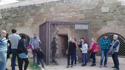 El Museu de l'Aigua ha organitzat aquest diumenge la visita als Pous de Gel que explica la preservació del gel natural.