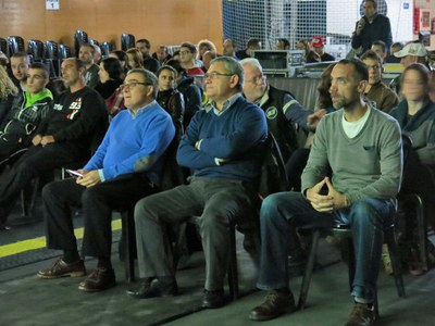 L'alcalde Àngel  Ros, el tinent d'alcalde Rafel Peris i els regidors Txema Alonso i Joan Gómez han seguit la competició des de Pardinyes..