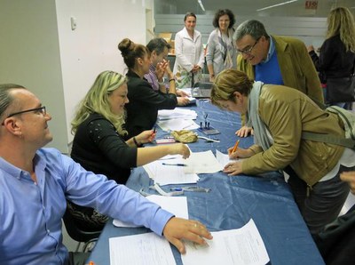 El Centre Cívic del Centre Històric ha estat el col·legi electoral per a la comunitat romanesa en la 2a volta dels comicis presidencials al seu país.