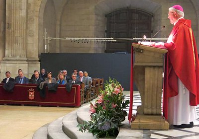 Els membres de la Corporació Municipal, les autoritats locals i els representants dels cossos de seguretat han assistit a la missa en honor a Santa C….