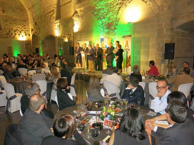 L’alcalde Ros ha destacat l’oli com a element vertebrador i la vivència social, l’arrelament a la terra i la qualitat dels productes que es deriven d….