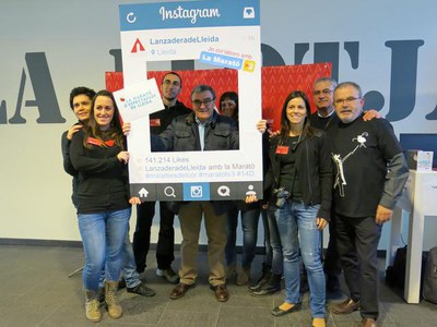L'alcalde de Lleida s'ha sumat a la iniciativa de la Marató i ha pariticipat en els espectacles de la Llotja, un dels punts neuràlgics de la ciutat.
