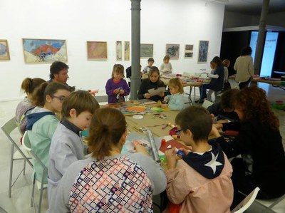Èxit de participació dels tallers familiars de Nadal del Museu d'Art Jaume Morera.