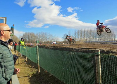 El circuit municipal El Segre de Rufea ha vibrat amb els germans Màrquez.