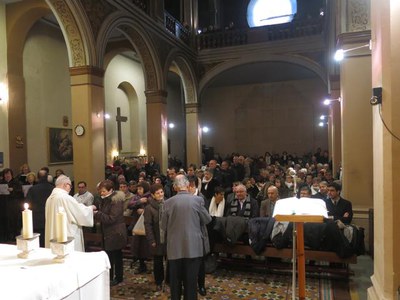 Abans de la tradicional desfilada ha tingut lloc la missa en honor a Sant Antoni a l’església de la Puríssima Sang.