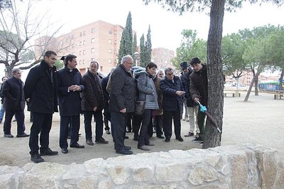 El Secà de Sant Pere ha estrenat aquest divendres un nou espai que dóna la benvinguda al barri, que es dirà els Jardins de la Llibertat.