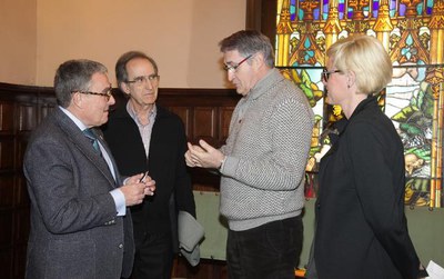 L'alcalde i membres de la Fundació d'Atenció a Persones desprotegides de la ciutat de Lleida..