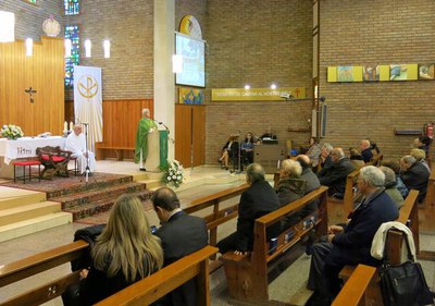 El Centro Galego clou la Setmana Cultural amb una missa, l’assemblea general i un dinar de germanor.