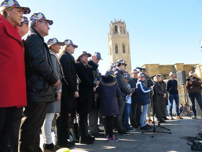 El paer en cap i diversos regidors s'han sumat a la campanya Posa't la Gorra d'Afanoc.