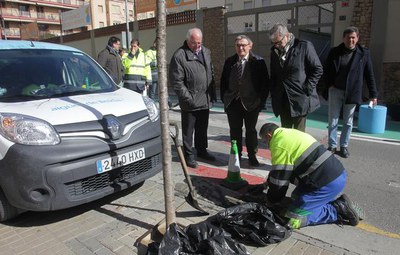 Una trentena d’operaris faran tasques de neteja en carrers i places, embornals, contenidors i mobiliari, així com petites reparacions en voreres i ll….