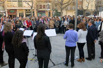 L’acte del Dia Internacional de les Dones ha comptat l’actuació d’una formació de vent d’alumnes del Conservatori Municipal de Lleida.
