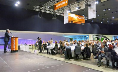 La gala del tennis lleidatà ha reunit els representant de tots els sectors que configuren aquest esport.