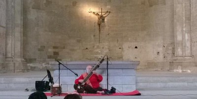 Música clàssica de la Índia (Raga Sangeet) de la mà del mestre de sitar Bhakti Das, a la Seu Vella.