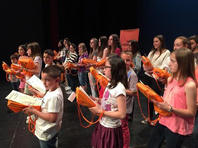 Imatge d'alguns dels infants i joves guanyadors dels premis Enric Farreny..