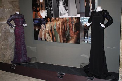 Els vestits estaran instal·lats a la mostra fins el proper 11 de maig..