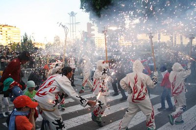 Els Diables de Lleida han convocat el primer Concurs de Fotografia Diabòlica on es premiaran tres fotografies realitzades en qualsevol acte on partic….