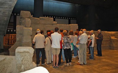 Les restes romanes, a la planta subterrània de l’Auditori, formen part de la visita Lleida Secreta.