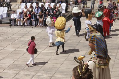 La cultura popular, en la celebració de Sant Anastasi a Lleida.
