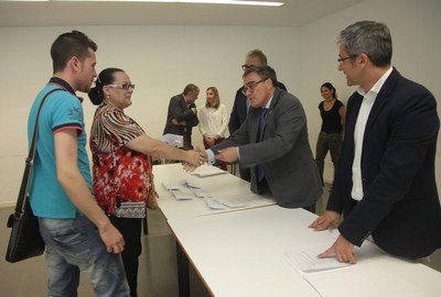 Els habitatges, d’entre dos i tres dormitoris, són en règim de lloguer per tres anys.