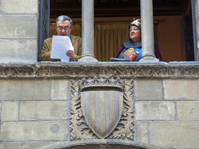 L’alcalde de Lleida ha tancat el combat dialèctic amb un poema en què ha exaltat la Seu Vella com a estendard de pau al món.