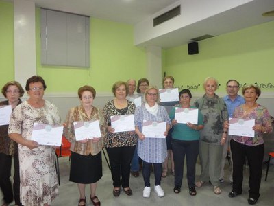 Participans als tallers de la Mariola.