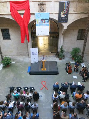 La celebració que recorda totes les persones que han mort com a conseqüència del VIH a Lleida.