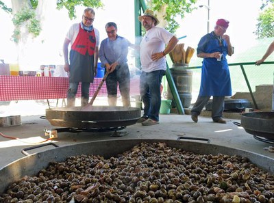 Aquest cap de setmana es menjaran 12 tones de cargols a l'Aplec de Lleida.