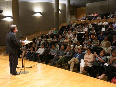L'alcalde de Lleida ha assistit al pregó de l'AV Noguerola, Estació, Segre, a càrrec de Joan Cal.