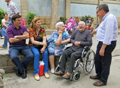Ros ha saludat els veïns del barri Pius XII-Germanor en el marc de la seva festa major.