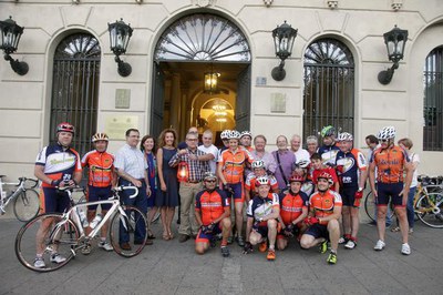 Un conjunt de 37 entitats lleidatanes organitza l'arribada de la Flama del Canigó..