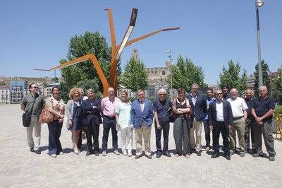 Visita a la nova ubicació de l'Arbre Paer..