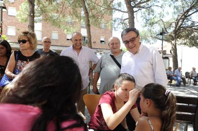 La Festa Major del Secà ha continuat amb tallers i jocs infantils a la plaça del Secà de Sant Pere. El paer en cap Àngel Ros ha visitat les diferents….