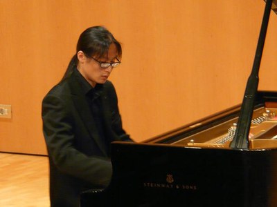 El concurs rep pianistes arribats d'arreu del món..