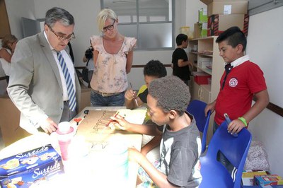 El Centre Obert de la Bordeta està situat vora la parròquia del barri de La Bordeta..