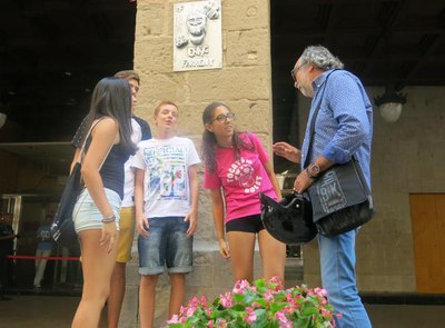 X.Rodamilans ha conversat amb els participants del taller de l'Art Urbà.