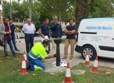 Fèlix Larrosa ha visitat els treballs del Fem Dissabte a la zona del Camp d'Esports i l'Onze de Setembre.