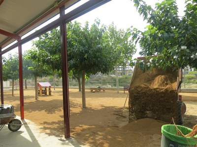 Subsitució de la sorra per sauló natural.