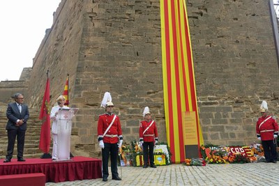 Durant el matí s'han fet a la Seu Vella les ofrenes de les entitats cíviques i l'acte institucional de la Paeria.