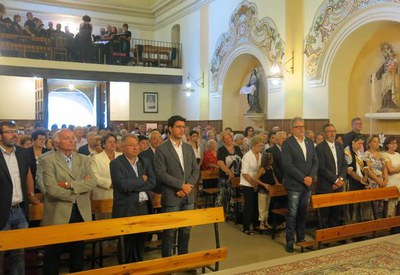 Fèlix Larrosa, amb T.Postius i P.Cerdà i el president de l'AV, S.Solsona, en la missa a l'ermita de la mare de Déu de Butsènit.