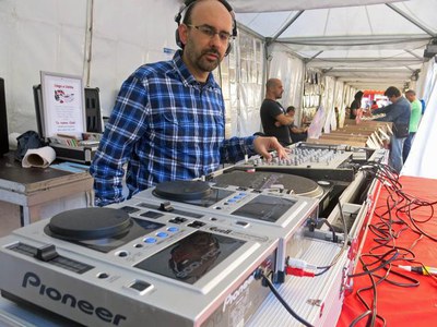 La Fira de la Música de Lleida ha estat amenitzada per disc-jockeys amb sessions especialitzades en diferents estils..