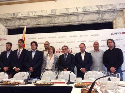 Les autoritats, abans de l'inici del col·loqui..