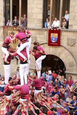 Les autoritats, seguint la diada..