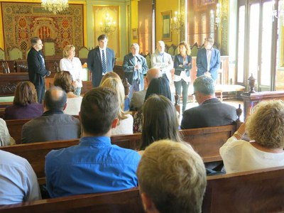 La recepció ha tingut lloc al Saló de Sessions.