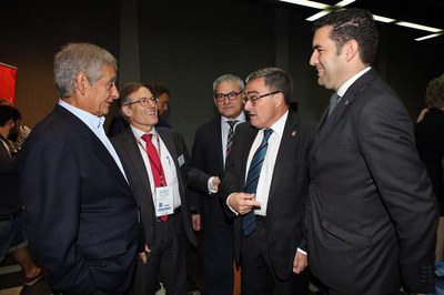 L'alcalde Ros ha saludat els participants en la jornada sobre Sindicatures Municipals a Municipàlia.