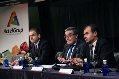 Àngel Ros, amb Josep Maria Codina i Rogeli Moncasi, president i vicepresident d'ActelGrup.