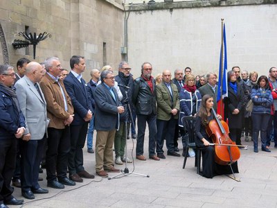 Lleida ha rebutjat l’atac terrorista a Paris i ha mostrat el seu condol i solidaritat a les víctimes i el poble francès.